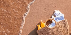 Scopri di più sull'articolo Prepara la valigia con Mabella: 10 must‑have beauty per l’estate 2025