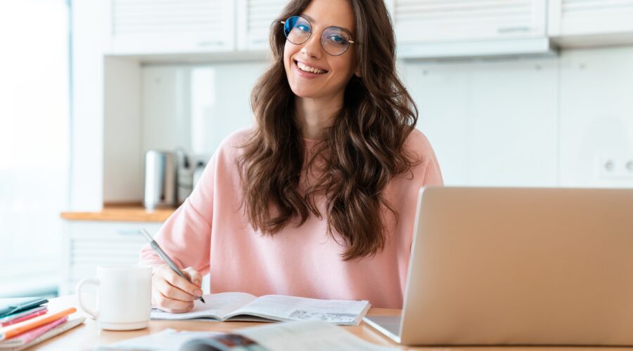 Scopri di più sull'articolo Formare per crescere: perché l’evoluzione dell’estetista passa dall’università